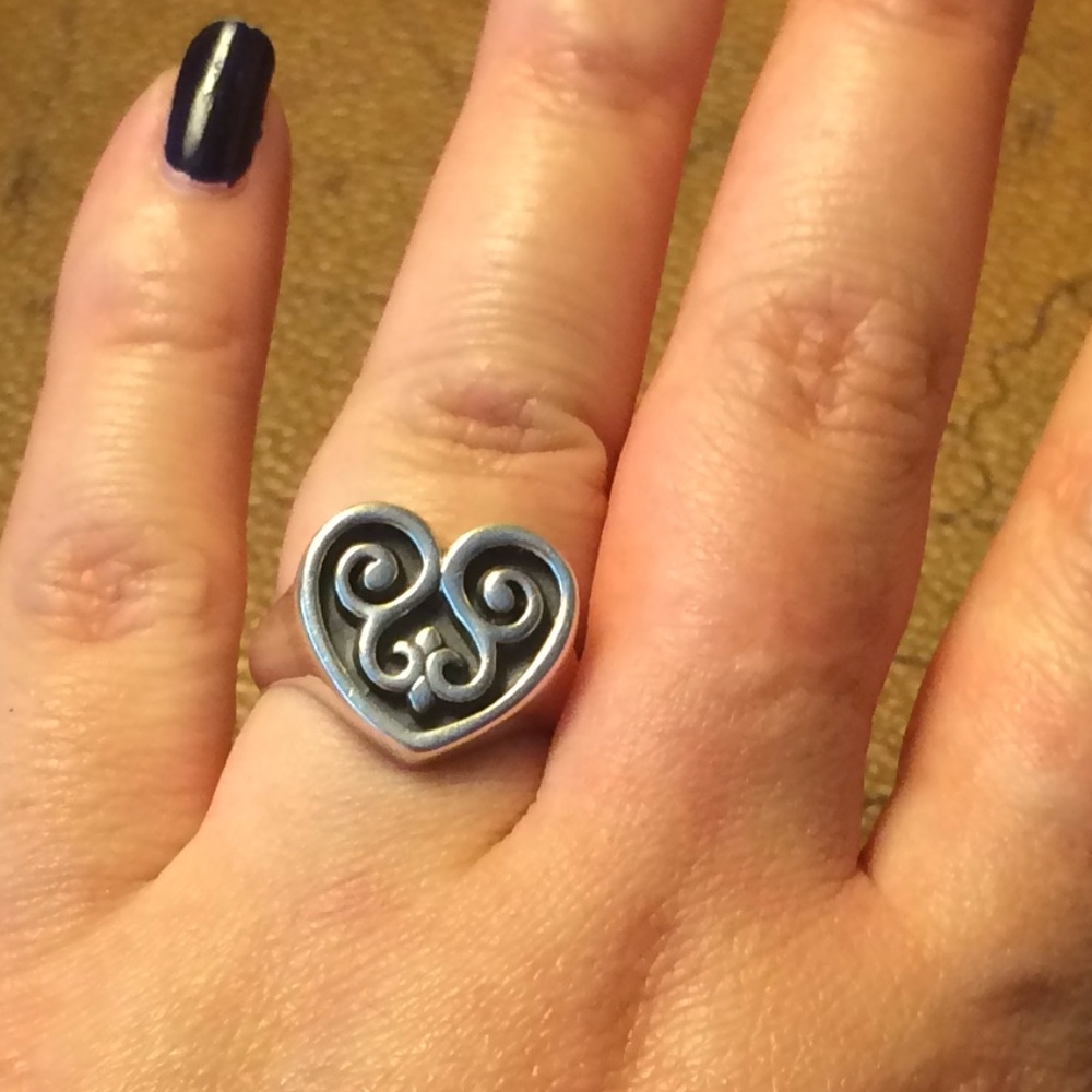 Retired James Avery  French Heart Ring Size 5